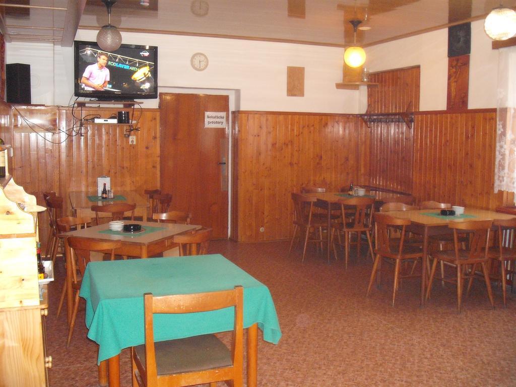 Hostinec U Valentu Červená Voda Exterior foto